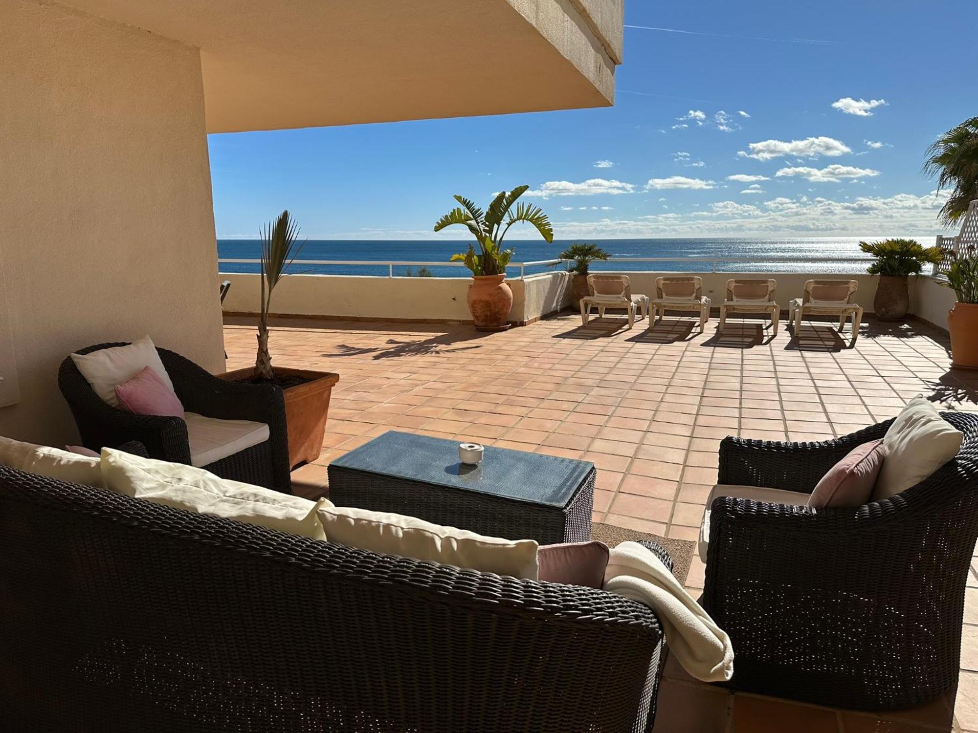 Apartments Bermuda Beach Estepona Esterno foto