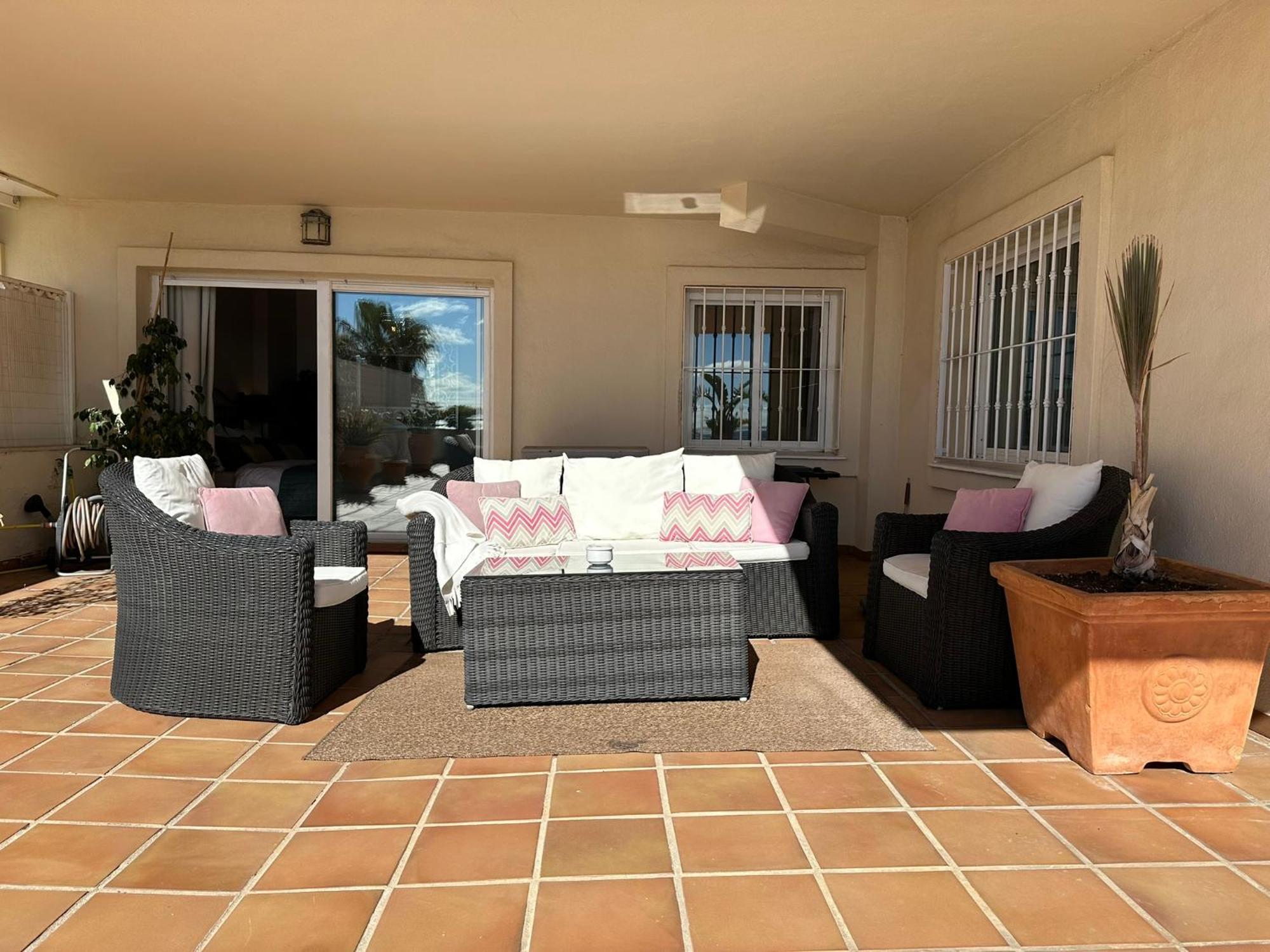 Apartments Bermuda Beach Estepona Esterno foto