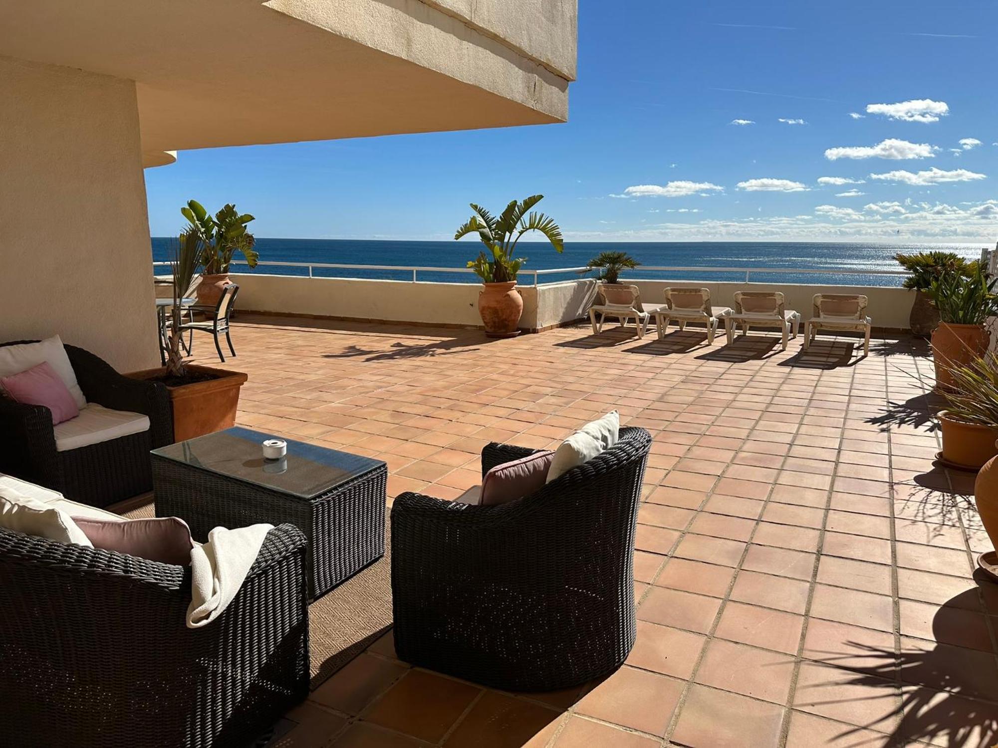 Apartments Bermuda Beach Estepona Esterno foto